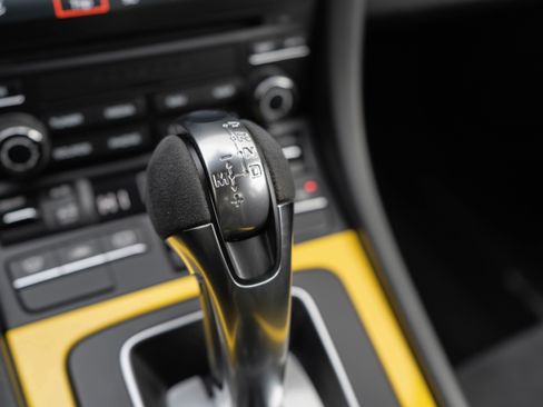 Used 2018 Porsche 911 GT3 w/ Sport Chrono Package image 26