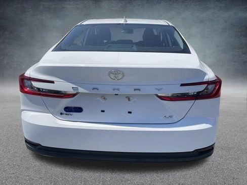 Used 2025 Toyota Camry LE FWD image 6