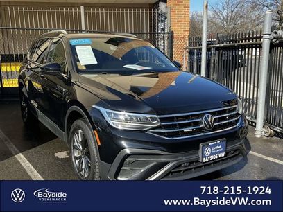 Certified 2023 Volkswagen Tiguan SE w/ Panoramic Sunroof Package