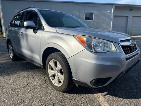 Used 2016 Subaru Forester 2.5i Premium w/ Popular Package #2 AWD/4WD image 1