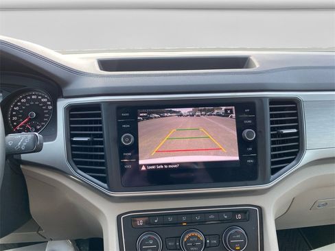 Used 2019 Volkswagen Atlas SE image 18