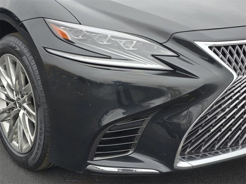 Used 2018 Lexus LS 500 image 9