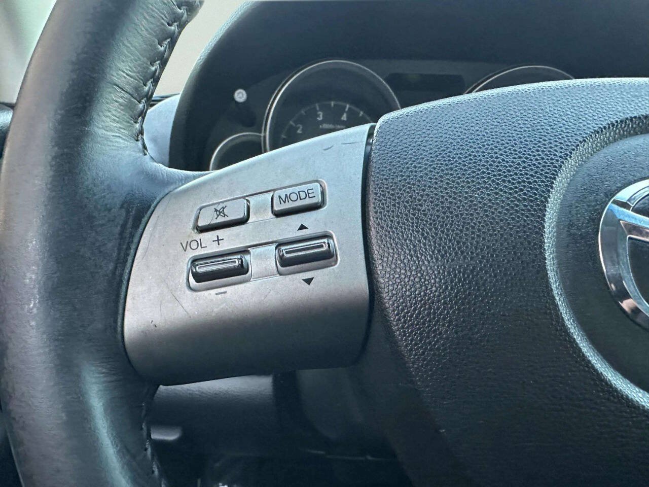 Used 2010 MAZDA MAZDA6 i Touring FWD image 15