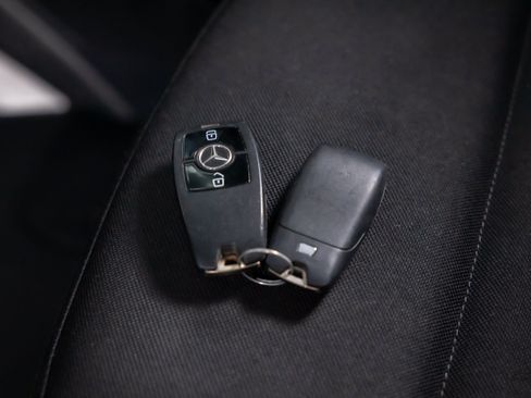 Used 2023 Mercedes-Benz Sprinter 2500 image 31