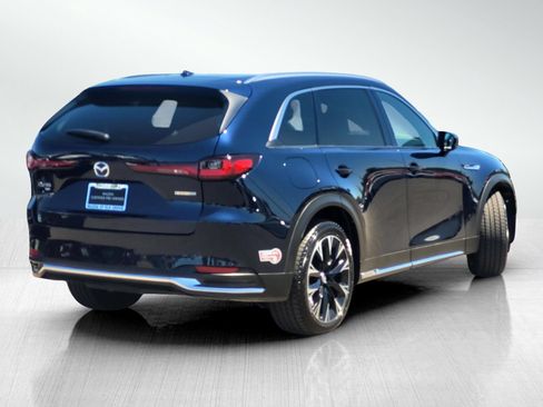 Certified 2024 MAZDA CX-90 Plug-In Hybrid w/ Premium Plus AWD/4WD image 4
