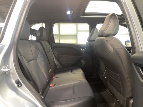 Used 2025 Subaru Forester Limited image 22