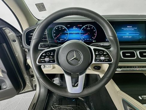 Used 2020 Mercedes-Benz GLS 450 4MATIC image 11