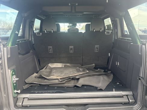 Used 2024 Ford Bronco Everglades image 12
