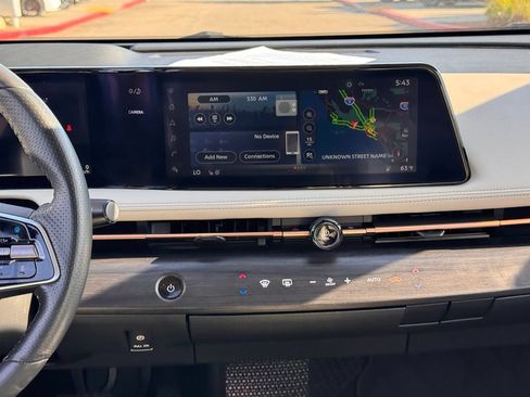 Certified 2023 Nissan Ariya FWD image 18