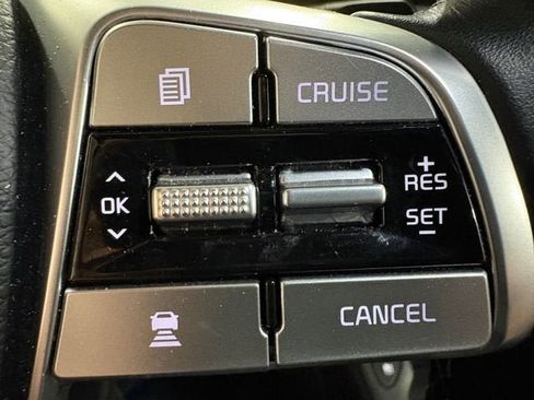 Used 2022 Kia Telluride SX w/ SX Prestige Package image 22