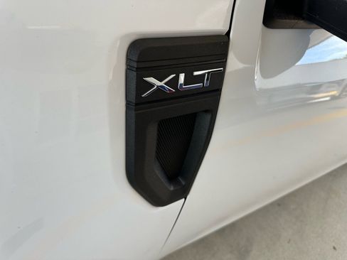 Certified 2024 Ford Maverick XLT FWD image 5