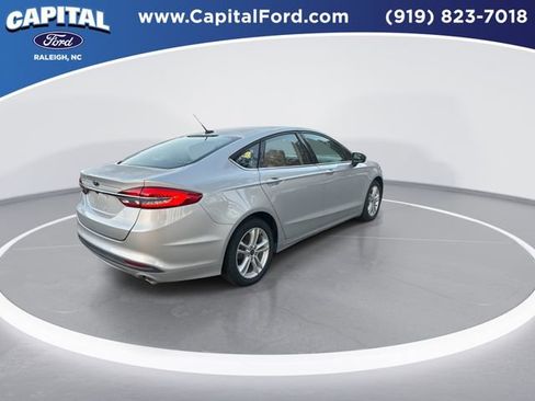 Used 2018 Ford Fusion S image 8