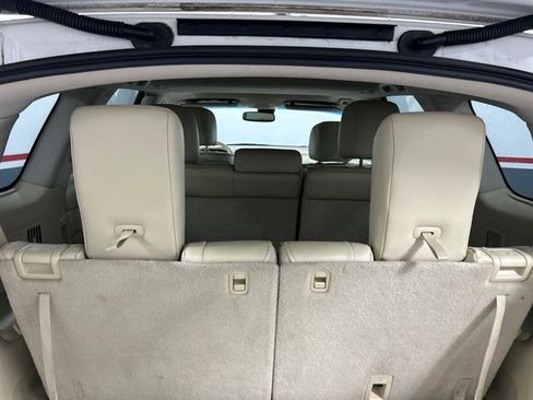 Used 2014 INFINITI QX60 AWD w/ Premium Plus Package image 15