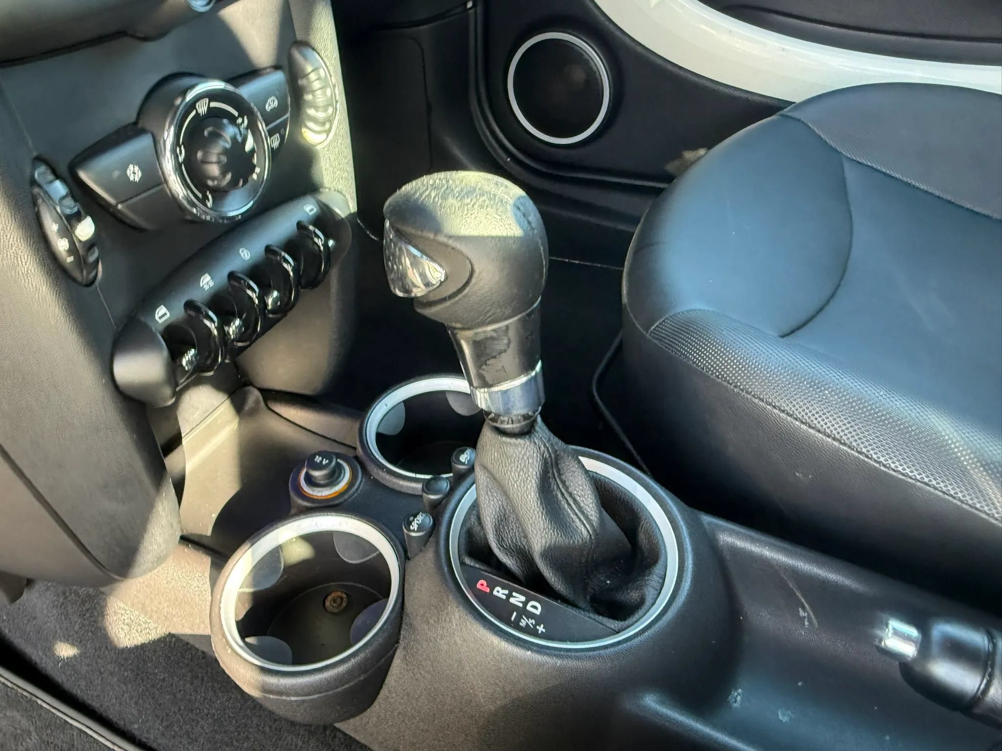 Used 2012 MINI Cooper Convertible FWD image 13