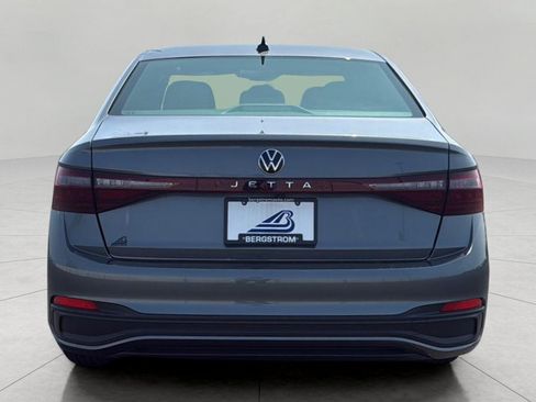 Used 2026 Volkswagen Jetta Sport FWD image 6