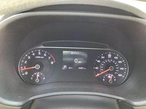 Used 2022 Kia Soul LX FWD image 11