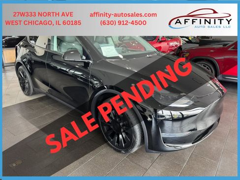 Used 2024 Tesla Model Y Long Range AWD/4WD image 6
