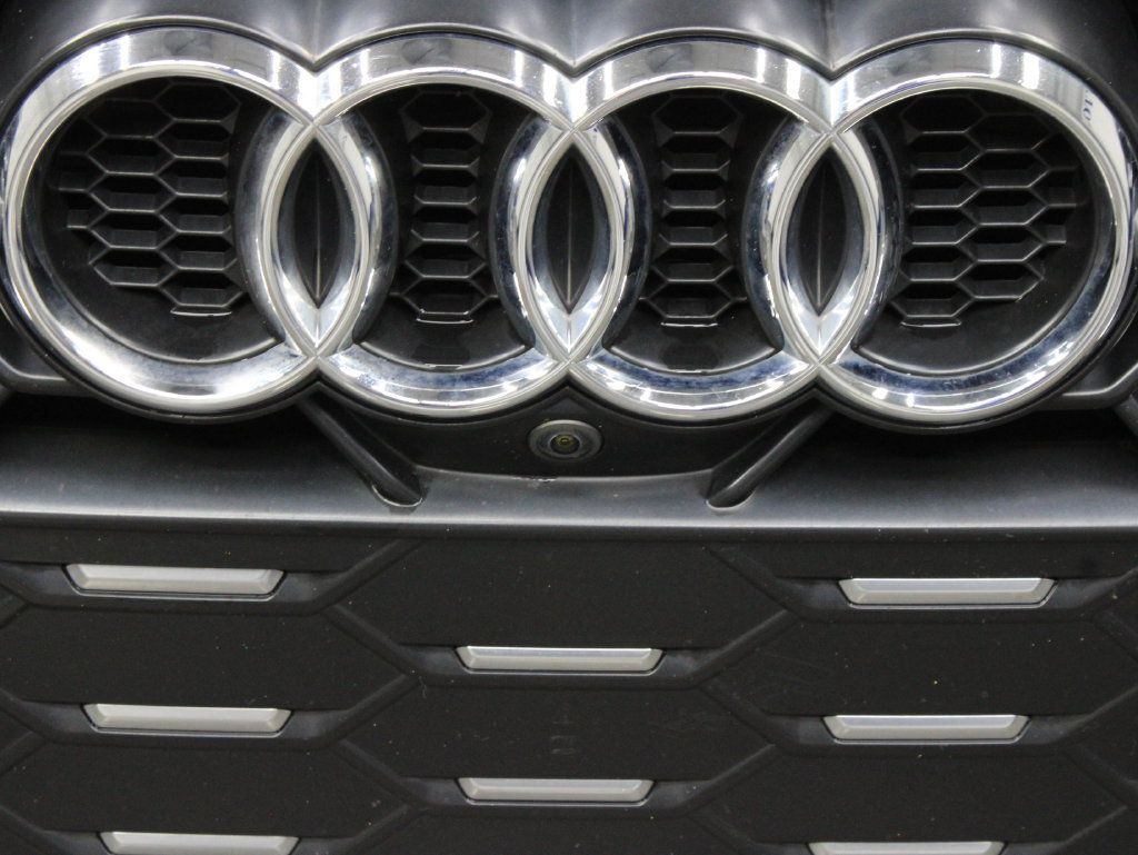 Used 2022 Audi S4 Premium Plus w/ Premium Plus Package AWD/4WD image 49