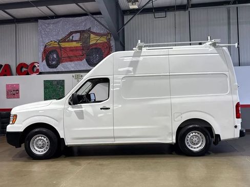 Used 2018 Nissan NV 2500 S RWD image 4