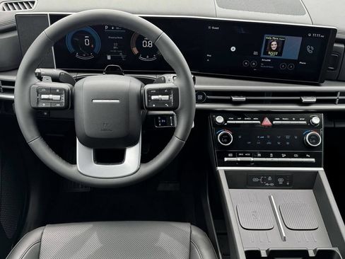 New 2025 Hyundai Santa Fe XRT AWD/4WD image 17