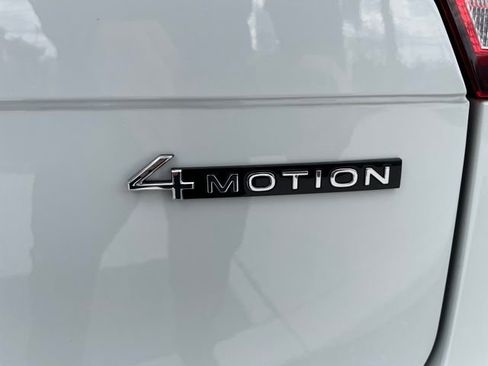Used 2022 Volkswagen Tiguan S AWD/4WD image 4