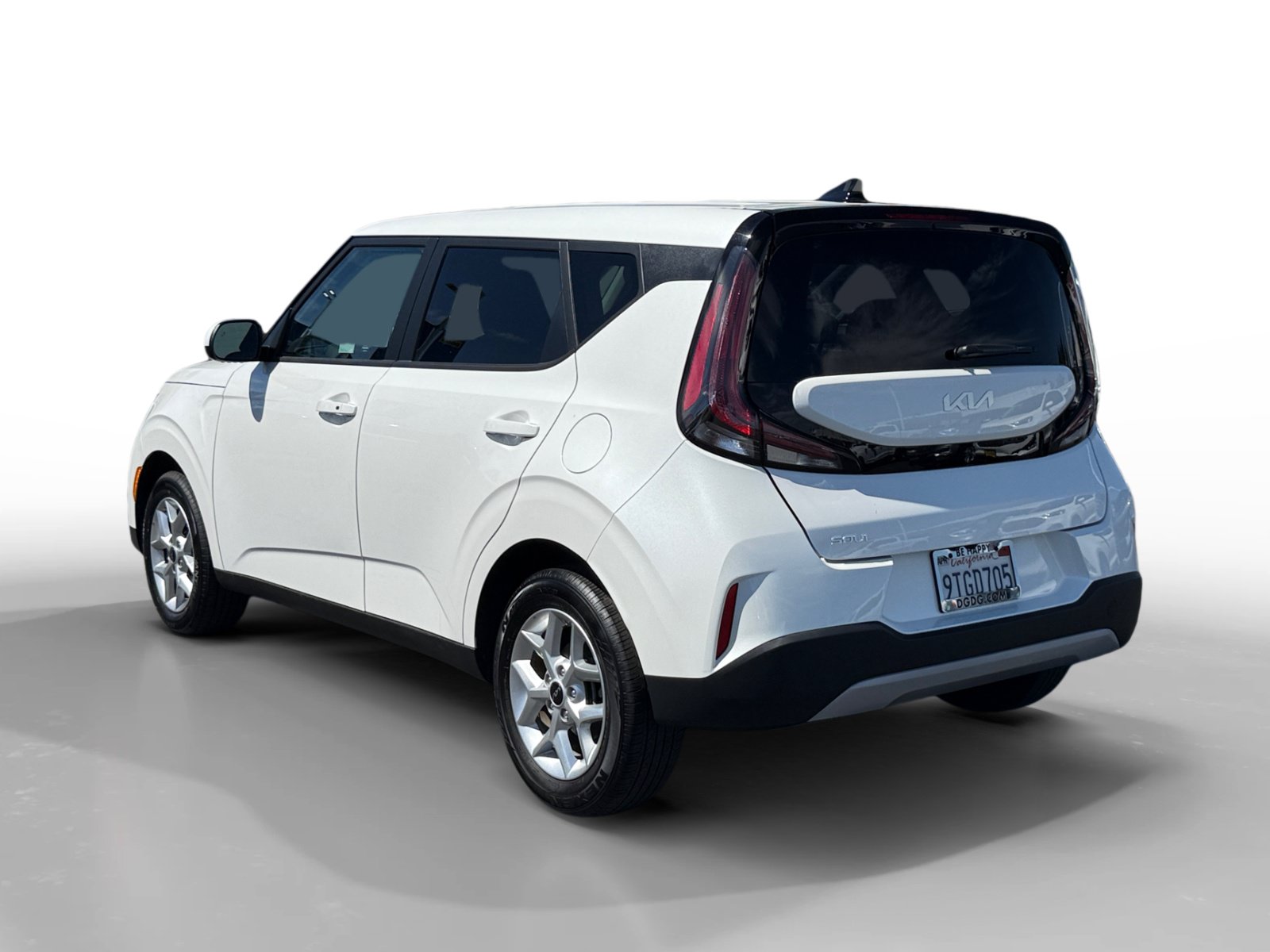Used 2025 Kia Soul S FWD image 3