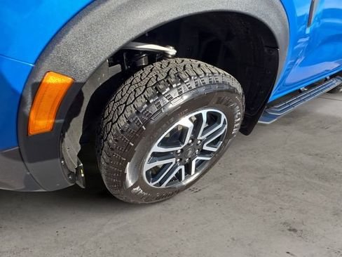 Certified 2025 Ford Ranger Lariat w/ FX4 Off-Road Package AWD/4WD image 9