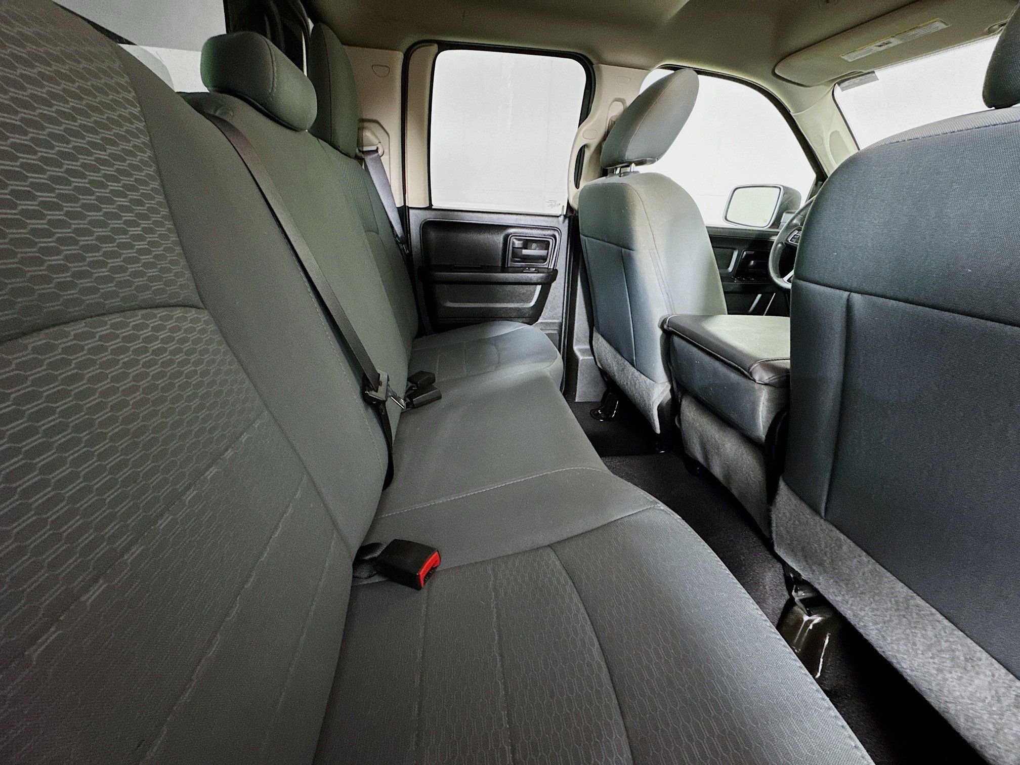 Used 2019 RAM 1500 Express AWD/4WD image 24