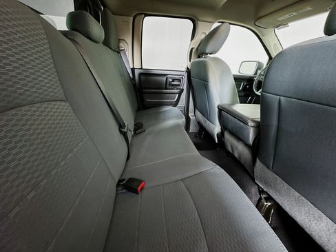 Used 2019 RAM 1500 Express AWD/4WD image 24