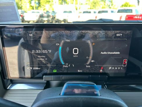 New 2026 GMC Hummer EV 4x4 Crew Cab w/ LPO, Dark Essentials Package image 16