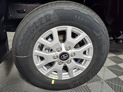 New 2025 Toyota Tacoma SR5 image 10