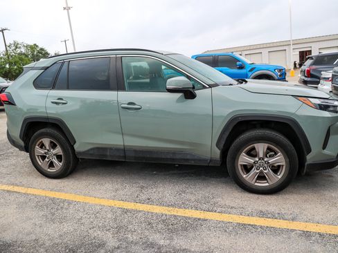 Used 2023 Toyota RAV4 XLE w/ Convenience Package AWD/4WD image 5