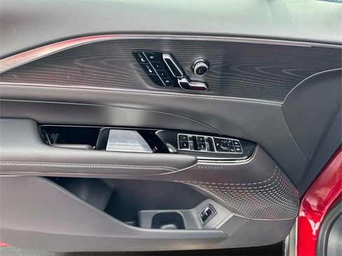 New 2025 Cadillac Lyriq Luxury image 13