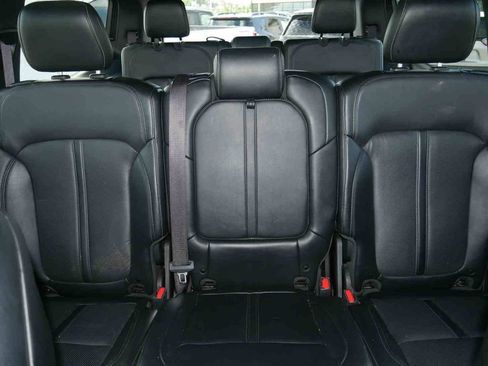Certified 2022 Jeep Wagoneer Series II w/ Convenience Group I AWD/4WD image 34