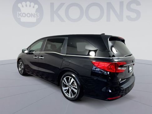 Used 2023 Honda Odyssey Touring image 4