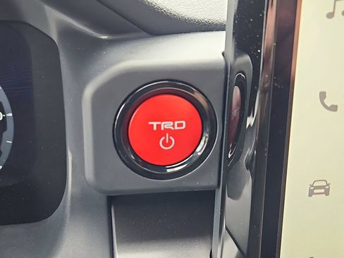 New 2026 Toyota Tacoma TRD Off-Road AWD/4WD image 15