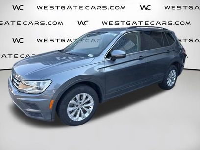 Used 2019 Volkswagen Tiguan SE w/ Panoramic Sunroof Package