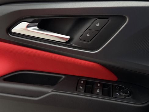 New 2026 Chevrolet Equinox EV RS image 20