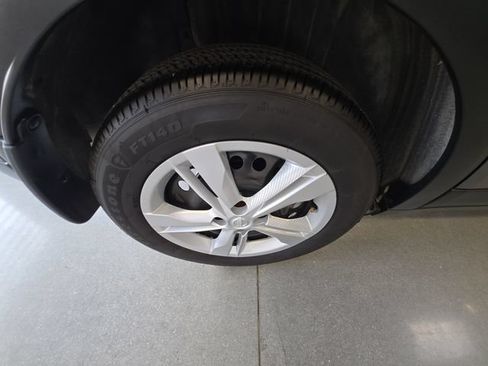 Used 2025 Nissan Kicks Play S FWD image 27