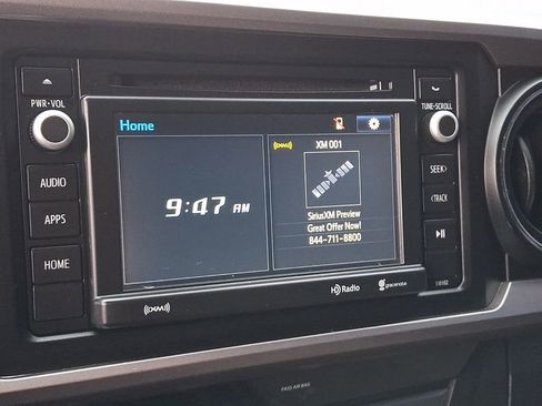 Used 2018 Toyota Tacoma SR5 image 16