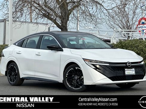 New 2026 Nissan Sentra SR image 1