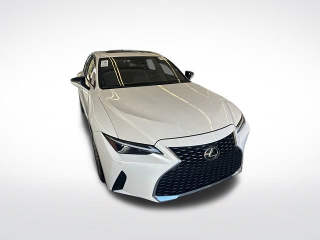 Used 2024 Lexus IS 300 w/ Comfort Package RWD image 5