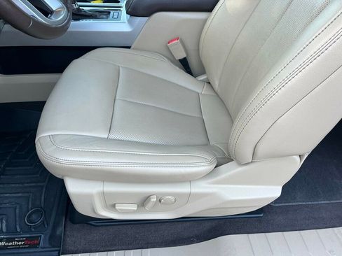 Used 2020 Ford F150 Lariat w/ Equipment Group 502A Luxury RWD image 38