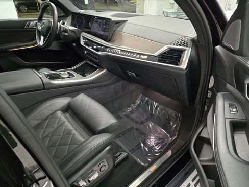 Used 2025 BMW X5 xDrive40i image 33