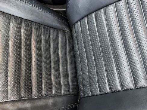 Used 2018 Jeep Grand Cherokee Limited AWD/4WD image 19