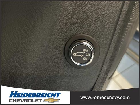 Certified 2021 Chevrolet Blazer LT FWD image 30