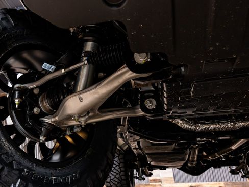 Used 2026 Ford Bronco Outer Banks AWD/4WD image 13