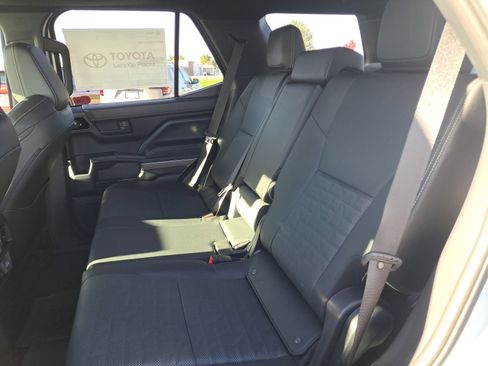 New 2025 Toyota 4Runner 4WD image 22