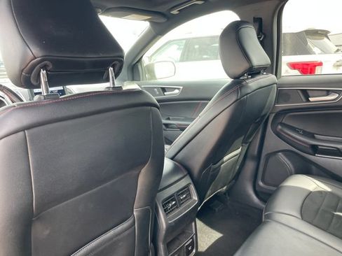 Used 2021 Ford Edge ST-Line FWD image 21