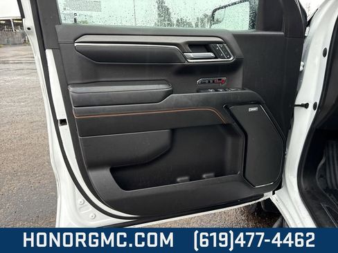Used 2022 GMC Sierra 1500 AT4 w/ AT4 Preferred Package image 15